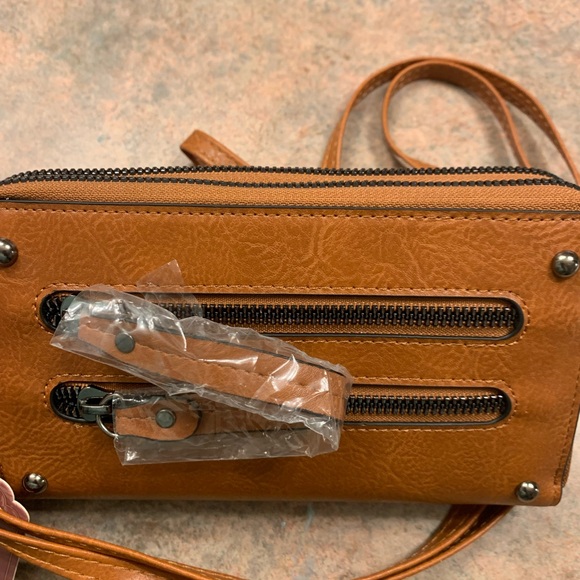 New crossbody bag - Picture 7 of 7